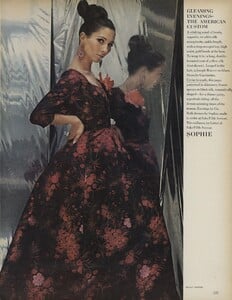 Evenings_Newton_US_Vogue_October_1st_1965_04.thumb.jpg.009ffac6074104e120b442837d16a59d.jpg