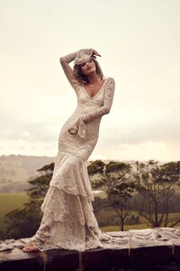 Farrow-Gown-Grace-Loves-Lace-La-Bamba-Collection-1-Low-Res-800x1200.jpg