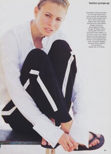 Fashion_Elgort_US_Vogue_January_1994_04.thumb.jpg.9c6a59666c6bf683d44609e601349a75.jpg