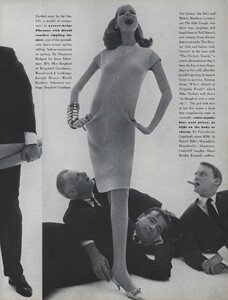 Fashion_Stern_US_Vogue_March_1st_1965_12.thumb.jpg.c807e37d4d2c75a6b381e274399b160f.jpg