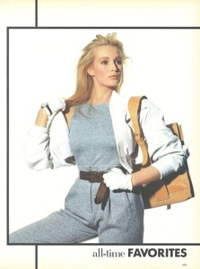 Favorites_Penn_US_Vogue_February_1987_04.thumb.jpg.58eb9856e30cf86db29c9019302b59da.jpg