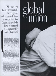 Global_Leibovitz_US_Vogue_June_1998_01.thumb.jpg.0130967cd381ec4c90050e206a9b42c1.jpg