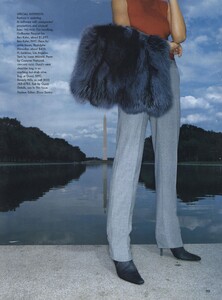 Graphic_Meier_US_Vogue_November_1998_02.thumb.jpg.fda97b511092ff885083d9daf3b1d91d.jpg