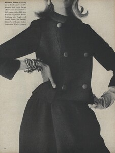 Inside_Penn_US_Vogue_July_1965_04.thumb.jpg.195066b43b9ec8d361dce169f9c9d2fc.jpg