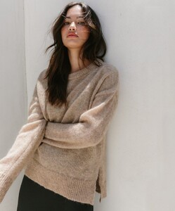 Jenni_Kayne-Eco_Boyfriend_Sweater.thumb.jpg.e85960764699817d9987643ed6c4443e.jpg