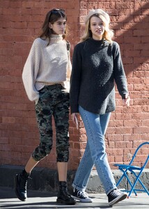 Kaia-Gerber-and-Cayley-King-out-in-NYC--12.jpg
