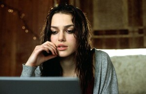 Keira-in-The-Jacket-actresses-837403_1024_662.jpg