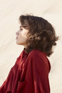 Laura-Pigatto-Blow-models-1-13.jpg