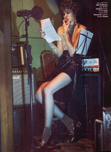 Laura-Pigatto-Blow-models-16.jpg