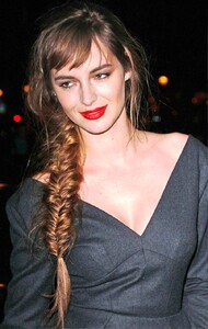 Long-Side-Swept-Fishbone-Braid.jpg