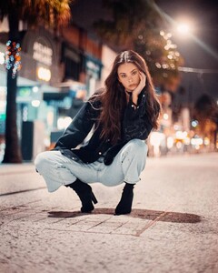 Meika-Woollard---Dennis-Gorcea-May-2020-Photoshoot-03.thumb.jpg.7e88358f5a072d3067d2754ff3a2a916.jpg