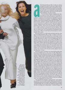 Meisel_Leibovitz_US_Vogue_July_1996_03.thumb.jpg.0d2b6d5100fba131ab6a2679525b3413.jpg