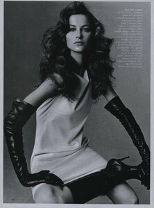 Meisel_US_Vogue_August_1999_03.thumb.jpg.8476b932fdae6fdbdcbb746341a936d9.jpg