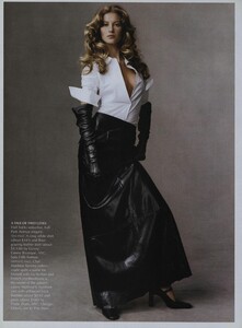 Meisel_US_Vogue_August_1999_07.thumb.jpg.6cf2772cdc3d526206987980676f5c55.jpg