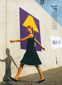 Meisel_US_Vogue_January_1998_09.thumb.jpg.7514c67fe250ce9e62b9f9dc9b0ed6d8.jpg