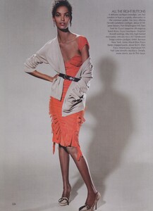 Meisel_US_Vogue_May_2004_05.thumb.jpg.500420c0b30c78f05a958ba59a505608.jpg