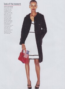 Munro_US_Vogue_November_2001_05.thumb.jpg.4b61a2869fa9f9f140d247931ad94f11.jpg