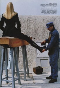 Newton_US_Vogue_November_1998_04.thumb.jpg.1973622017d6fc4f9b5f4a795658da96.jpg
