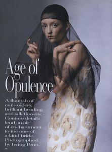 Opulence_Penn_US_Vogue_June_1998_01.thumb.jpg.0afab8a4e40e756c6aa436a13526a66f.jpg