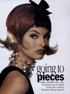 Penn_US_Vogue_February_1992_01.thumb.jpg.7f97e67ed84c5f4ecdc550b2c3c04bbd.jpg