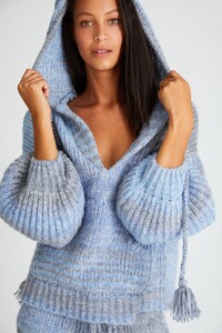 REMINGTON-HOODIE-BLUE-HORIZON-1.jpg