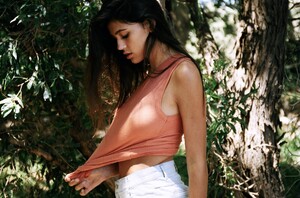 Raquel-Juarez-Sexy-Topless-12-thefappeningblog.com_.thumb.jpg.d28a4ae92ded12c3295286e53ecacaef.jpg