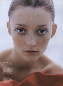 Ritts_US_Vogue_July_1998_03.thumb.jpg.47967ba3142df56eb914508f21214e32.jpg