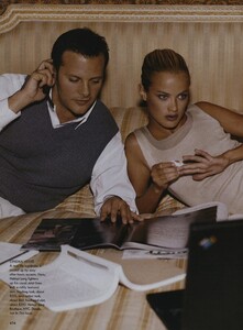Scene_Meisel_US_Vogue_March_1999_11.thumb.jpg.555d6f9e556fe1b4ad86066bd4774859.jpg