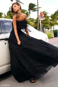 Sherri-Hill-54048-black-49052.thumb.jpg.e7c98e053c797245b904c5332b32ece7.jpg