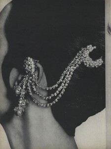 Splash_Penn_US_Vogue_March_15th_1965_05.thumb.jpg.364cbb7ffef2887b4042d5d4f5466213.jpg