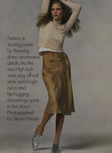 Spring_Meisel_US_Vogue_March_1999_02.thumb.jpg.6146ab841d677e65cf4bf66c11f6ac65.jpg