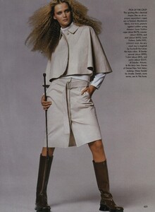 Spring_Meisel_US_Vogue_March_1999_12.thumb.jpg.e49b3dc9ab245732bc5f540d27fc64f6.jpg