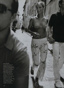 Testino_US_Vogue_July_1999_03.thumb.jpg.0e788f786c32cc25319cfeb0a743ec39.jpg