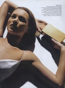 Thompson_US_Vogue_November_1998_06.thumb.jpg.afc50a42a29b562eae0d5873262aa340.jpg