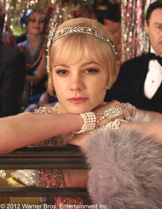 Une-ligne-de-maquillage-inspiree-du-film-Gatsby-le-magnifique.jpg