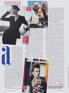 VH1_US_Vogue_November_2001_13.thumb.jpg.a2fcaa85a1488719e059e8850c119996.jpg