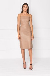 VICTORIA_CAMEL_1_FRONT_1024x1024.jpg
