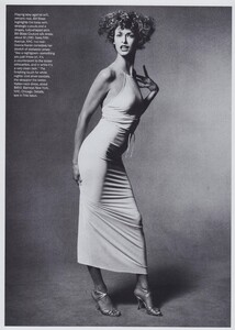 White_Meisel_US_Vogue_February_1994_04.thumb.jpg.86669439fd13f7aacc1408dbb9daee98.jpg
