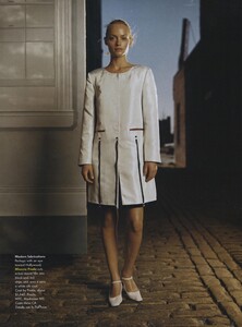 Works_Meisel_US_Vogue_July_1998_07.thumb.jpg.11e85a3028e23e89a4cbb5b906cbd19d.jpg