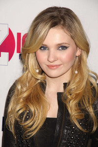 abigail-breslin-news.jpg