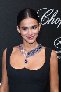 bruna-marquezine-at-secret-chopard-party-at-71st-cannes-film-festival-05-11-2018-12.jpg