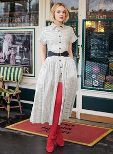 carey-mulligan-in-instyle-magazine-june-2020-1.jpg