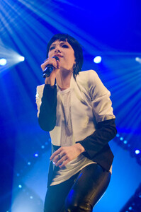 carly_rae_jepsen_performs_at_terminal_5001.jpg