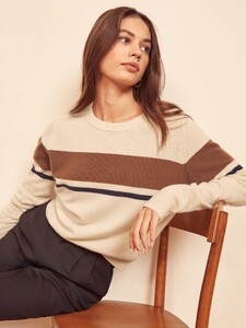 cashmere-crew-cafe_stripe-3.jpg