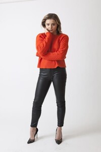 chloe_grace_moretz_photoshooting_for_the_new_york_times14.jpg