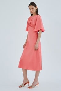 contrasting_ss_dress_611-coral_sh_3594-edit.jpg