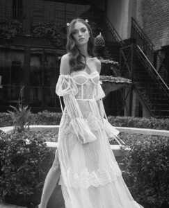 dorlibridal_120260438_1265163163817966_1725371920980149252_n.jpg