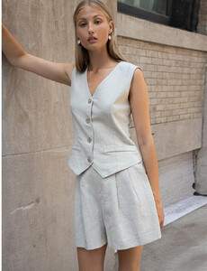 ecru-linen-vest.jpg