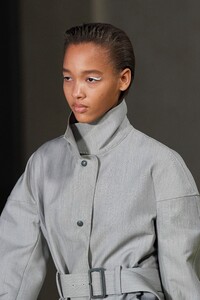 ferragamo00108.thumb.jpg.37b81c230e133497e0f6ea150fa93ce0.jpg
