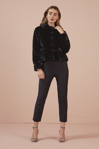 fk_20190616_dandelion_jacket_001-black_20190635_rae_pant_001-black__sh_64143_2.jpg